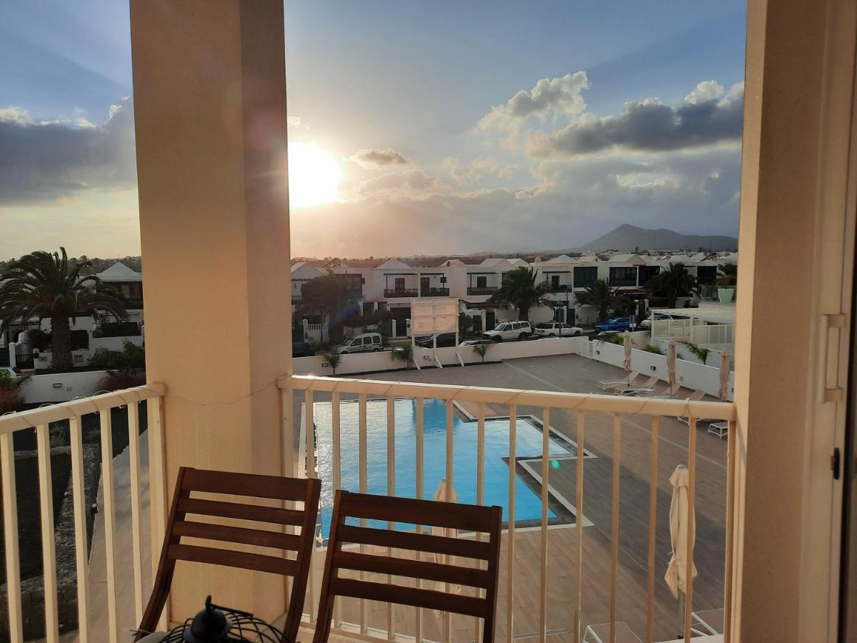 Homeforguest Sunset Senator With Pool And Terrace In Costa Teguise Exterior foto